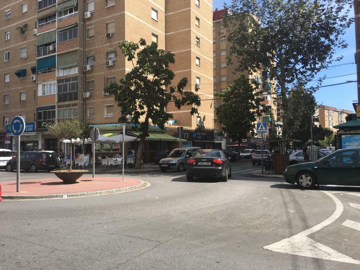Piso Vacaciones En Familia O Amigos Leilighet Málaga Eksteriør bilde